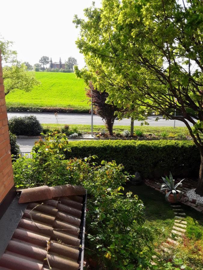B&B La Rosa Gialla Maranello Dış mekan fotoğraf